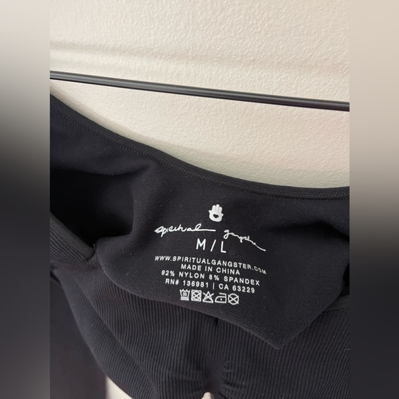 Spiritual Gangster Seamless Sweetheart Long Sleeve Cropped Top In Black Size M/L - Picture 10 of 14